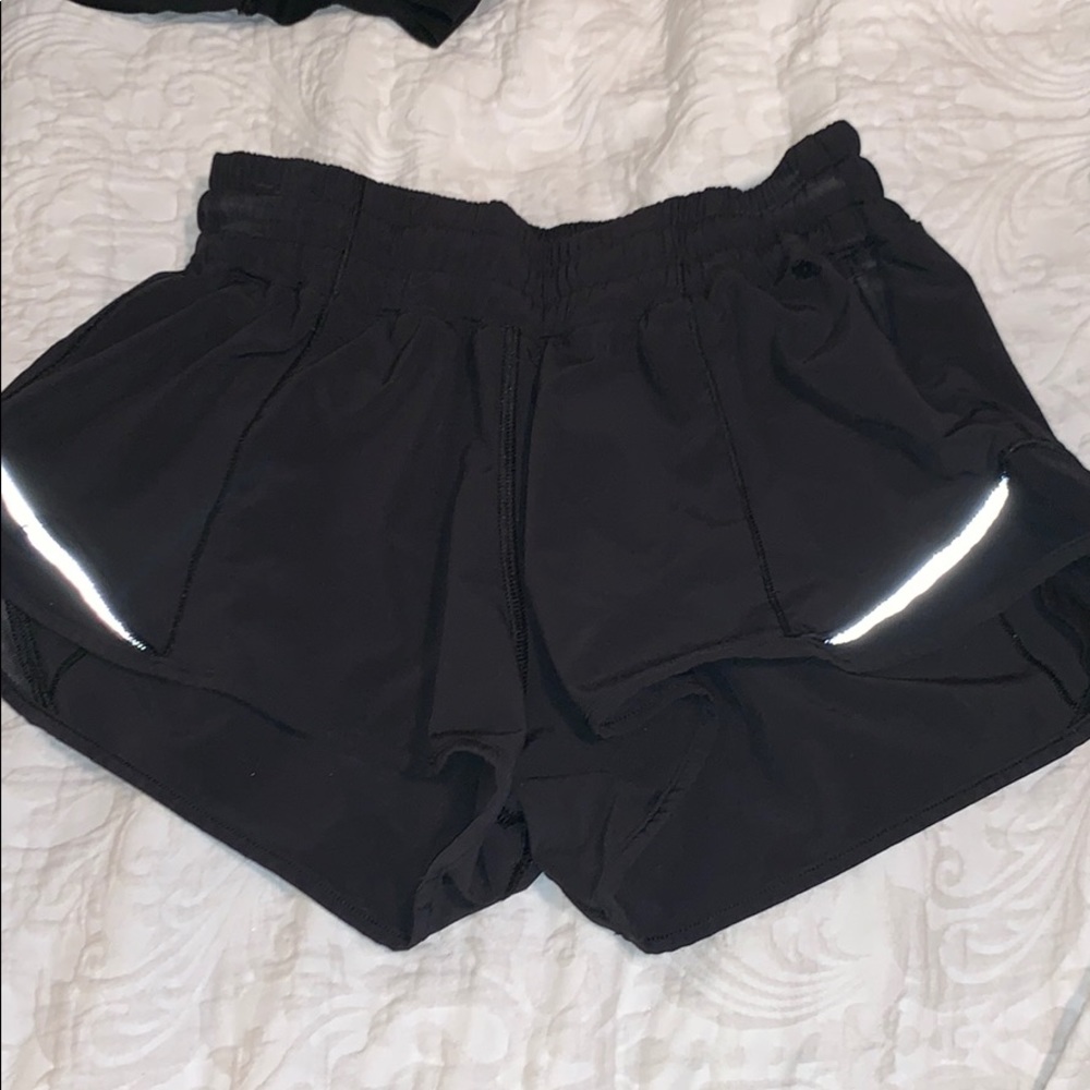 Lululemon hotty toddy shorts
